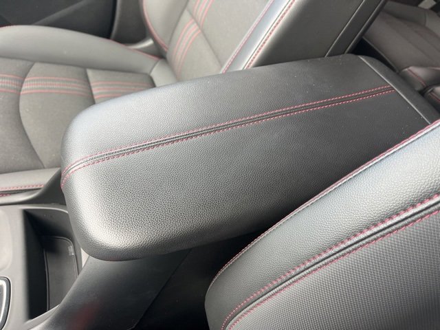 Used 2022 Chevrolet Equinox RS w/ LPO, Floor Liner Package image 33