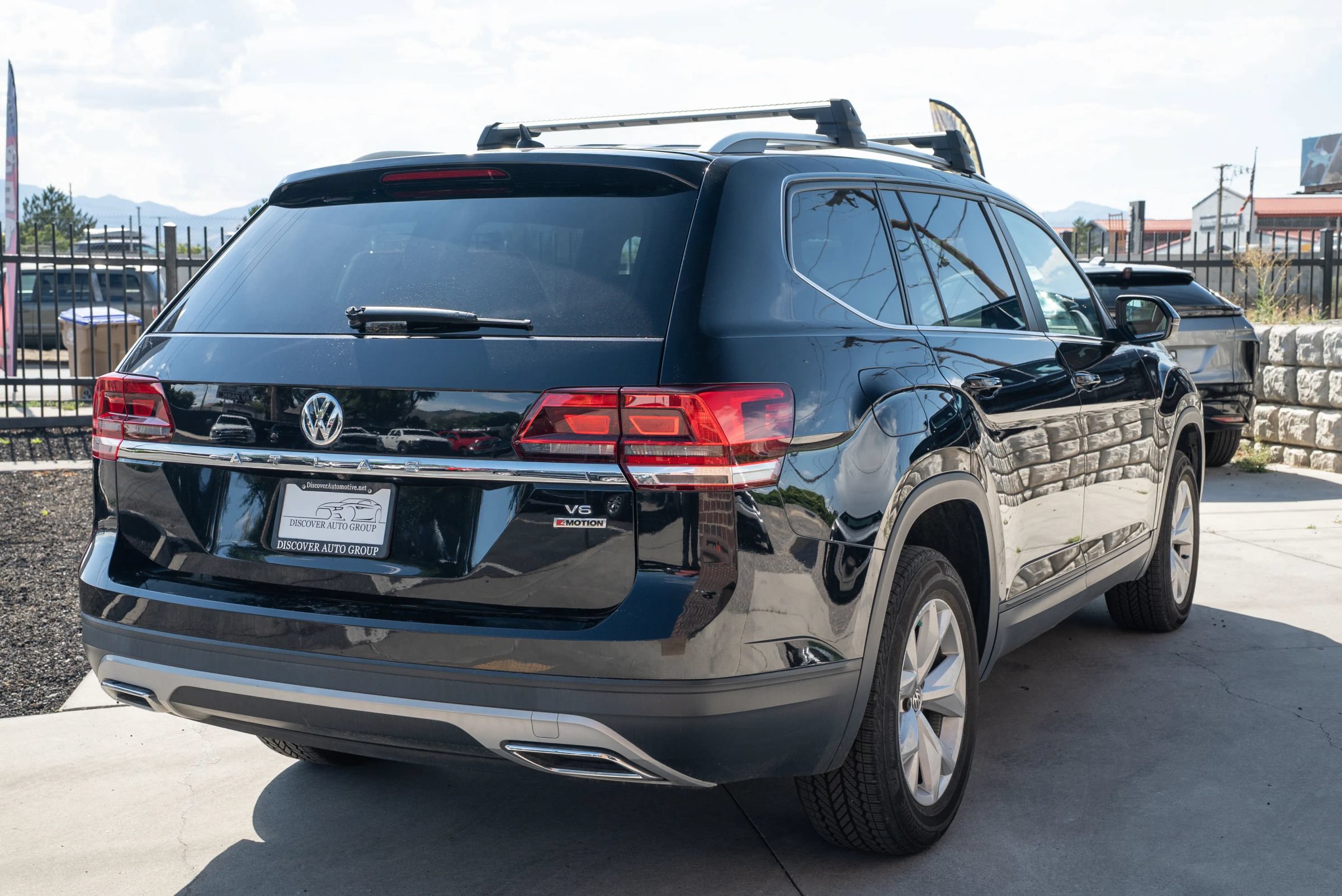 Used 2019 Volkswagen Atlas S AWD/4WD image 9