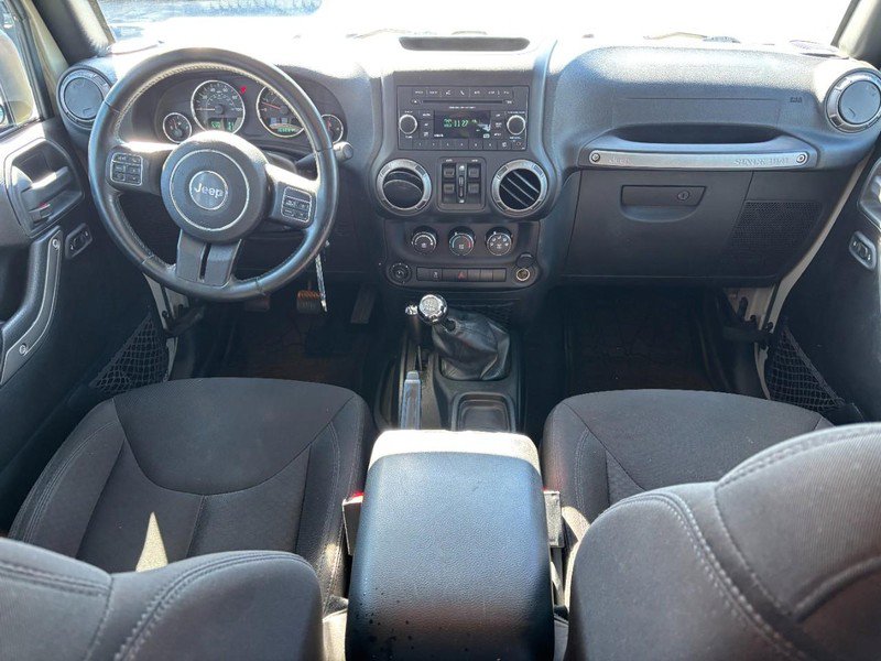 Used 2018 Jeep Wrangler Unlimited Sport AWD/4WD image 11