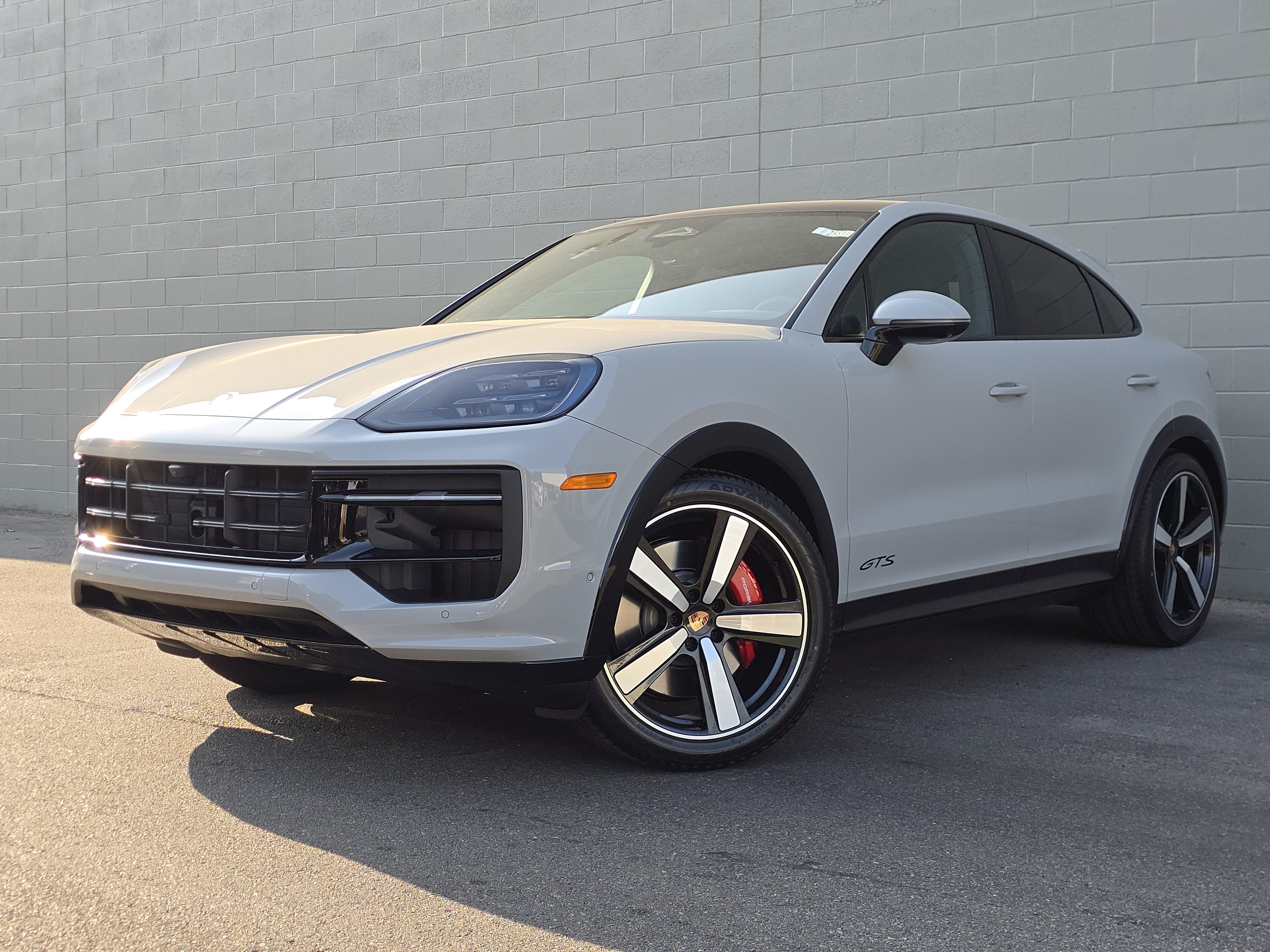 New 2026 Porsche Cayenne GTS AWD/4WD video 1