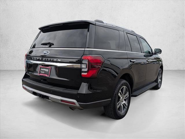 Used 2024 Ford Expedition Limited image 5
