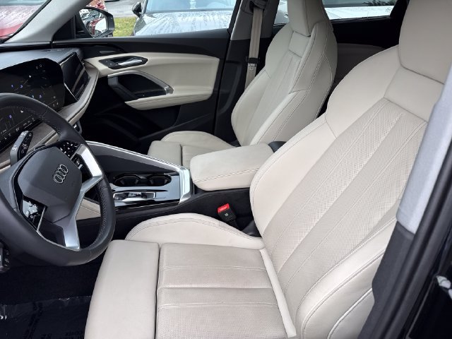 Used 2025 Audi Q5 Prestige AWD/4WD image 15