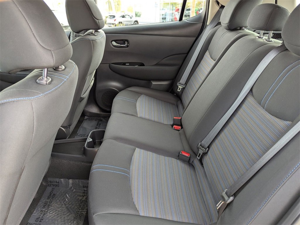 Used 2024 Nissan Leaf SV Plus image 15