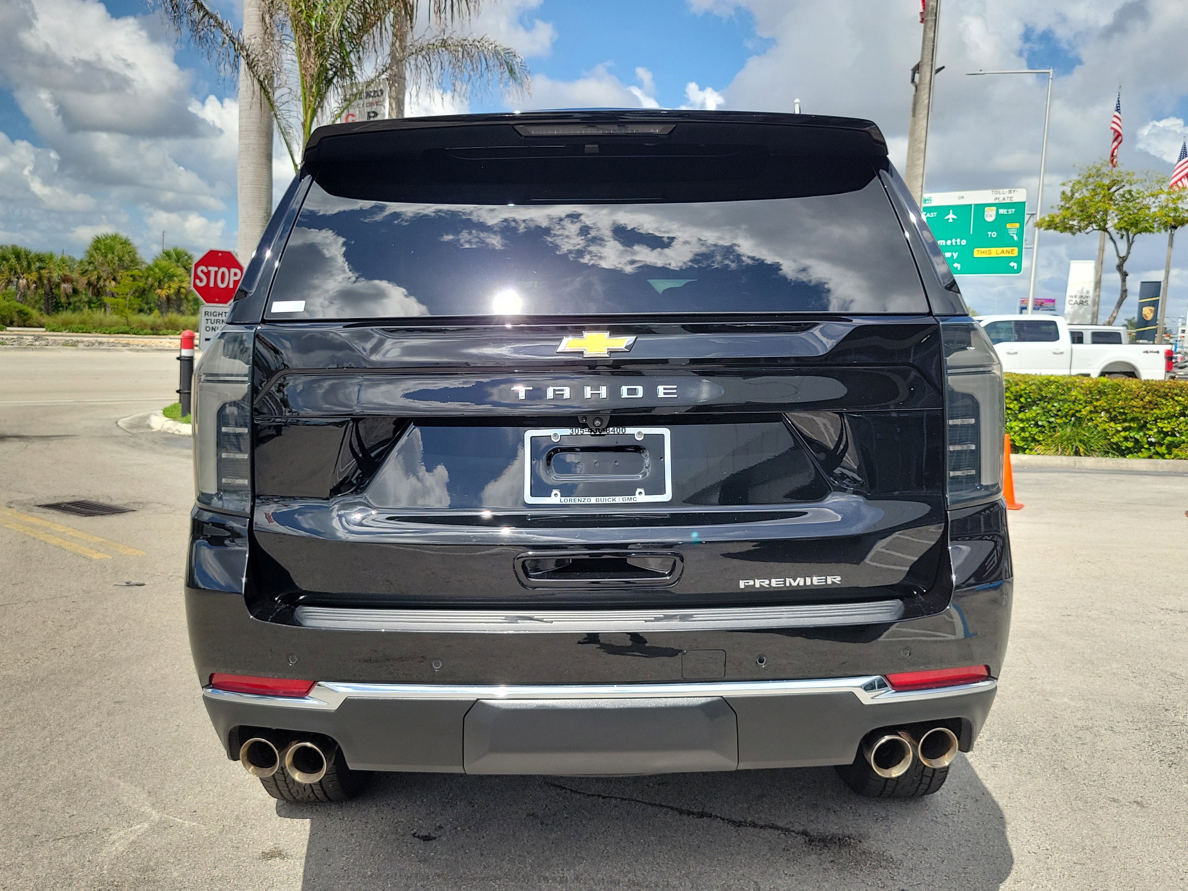 Used 2025 Chevrolet Tahoe Premier RWD image 7