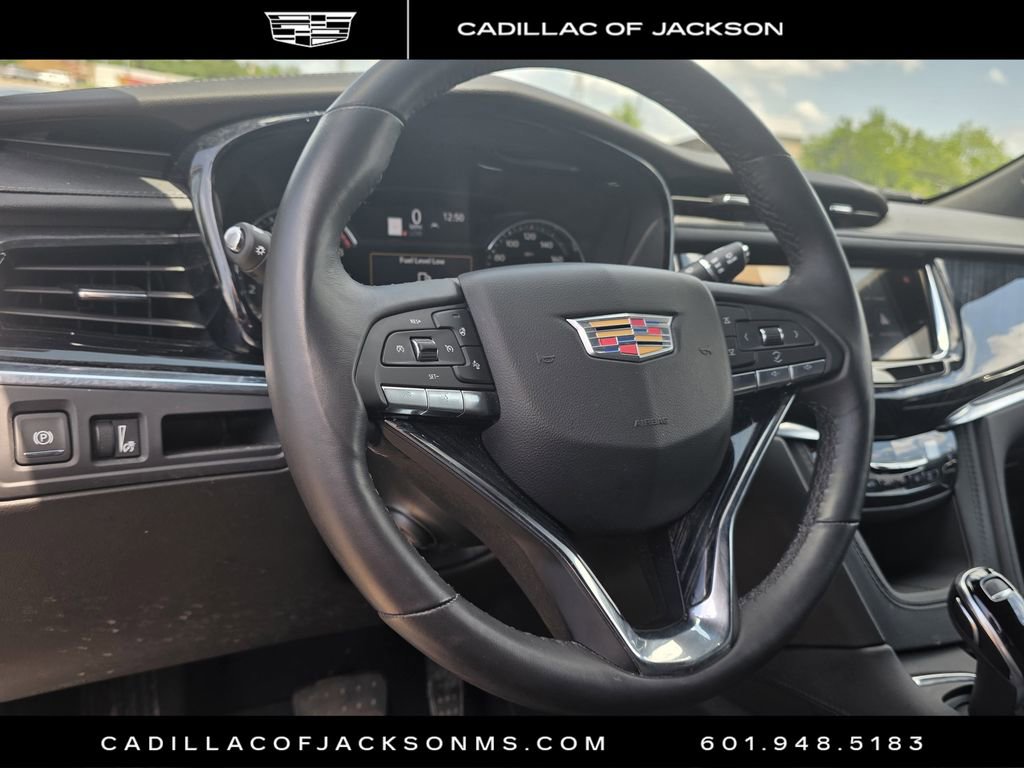 Certified 2024 Cadillac XT6 Premium Luxury w/ LPO, Floor Liner Package image 10