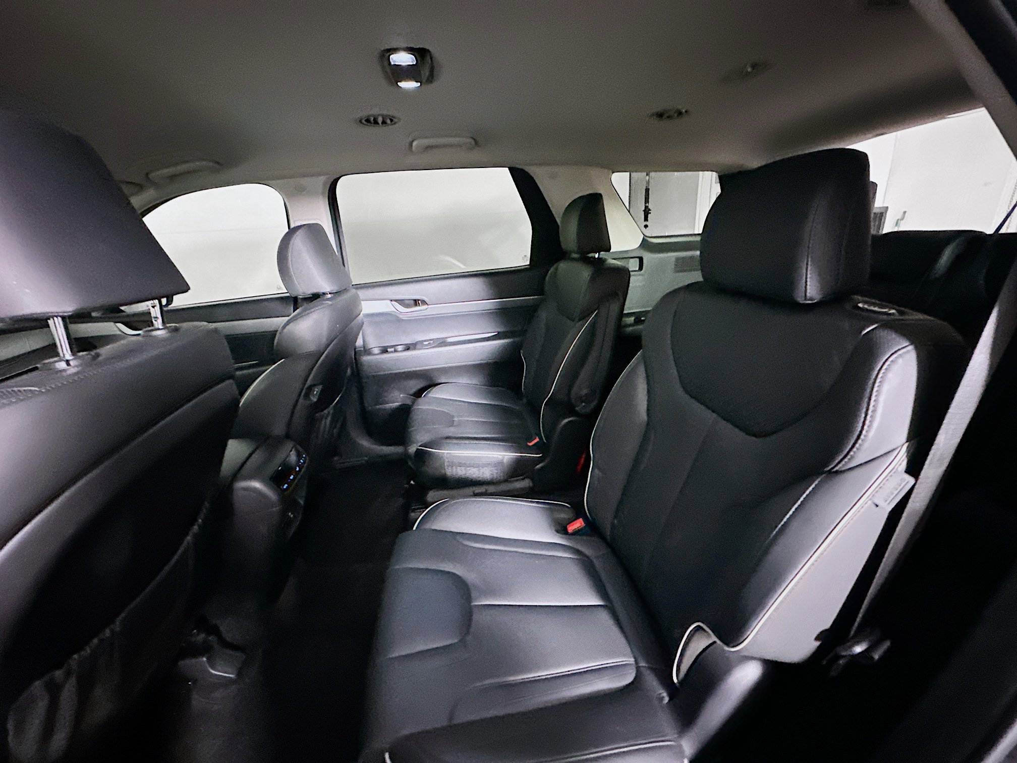 Used 2025 Hyundai Palisade SEL image 28
