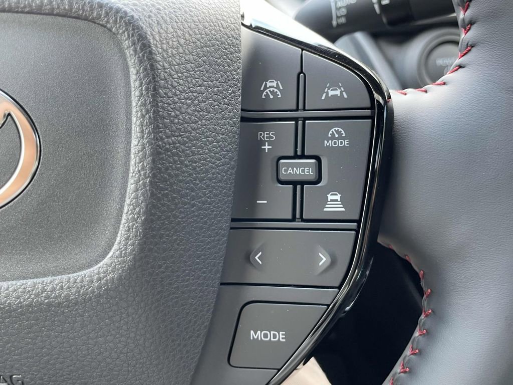 Used 2025 Toyota Prius Plug-In Hybrid w/ Limited Premium Package image 22