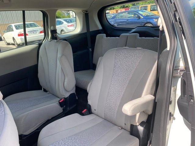 Used 2012 MAZDA MAZDA5 Sport FWD image 18