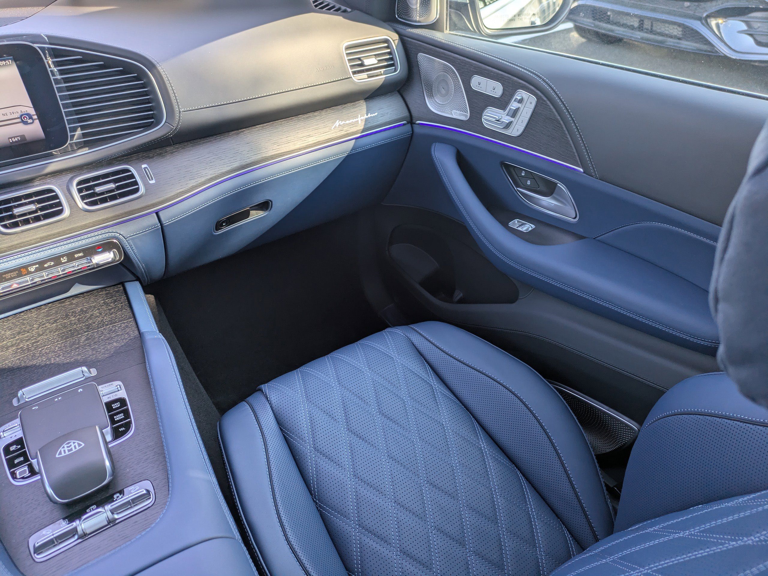 New 2026 Mercedes-Benz Maybach GLS 600 4MATIC image 22