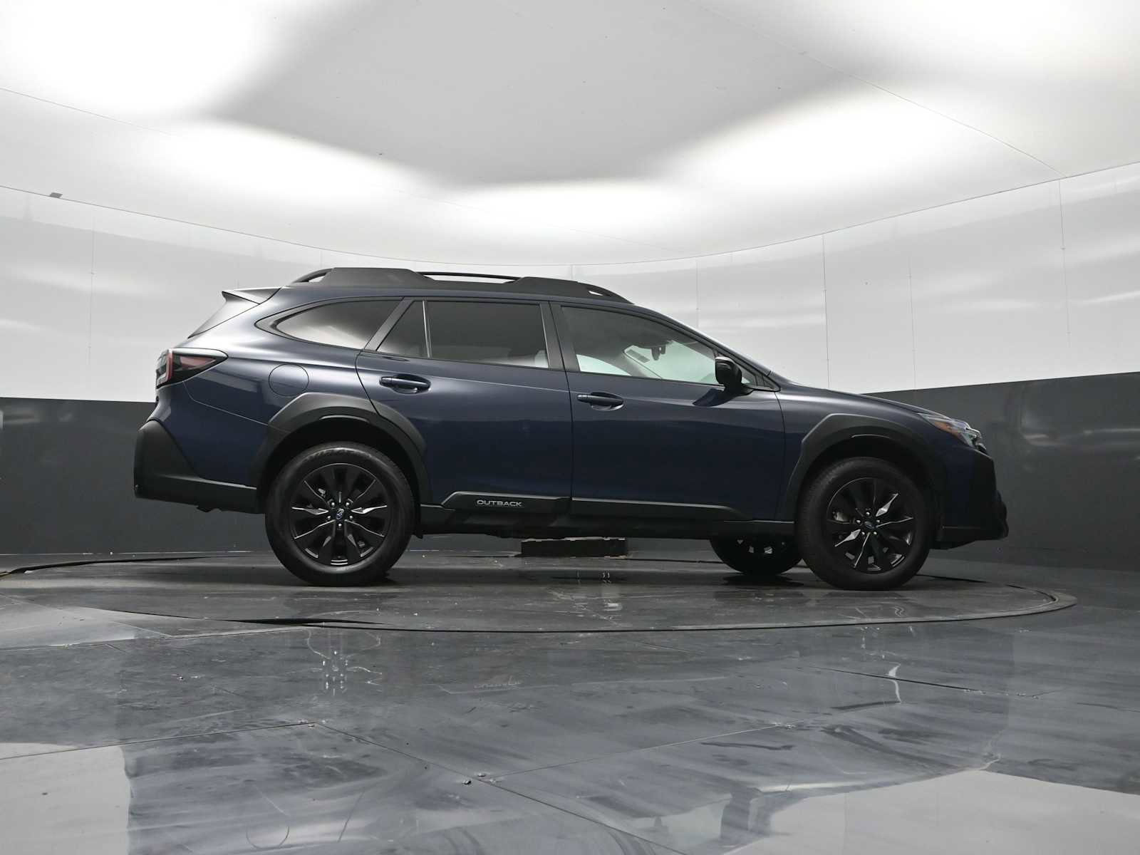 Used 2025 Subaru Outback Onyx Edition image 25
