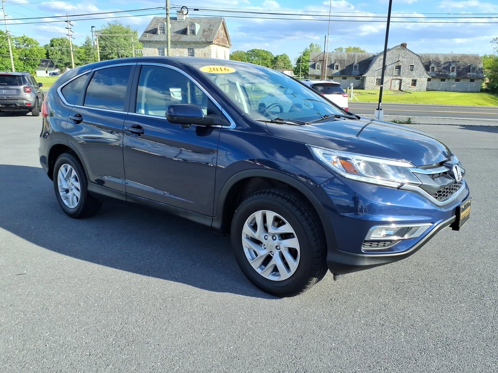 Used 2016 Honda CR-V EX image 2