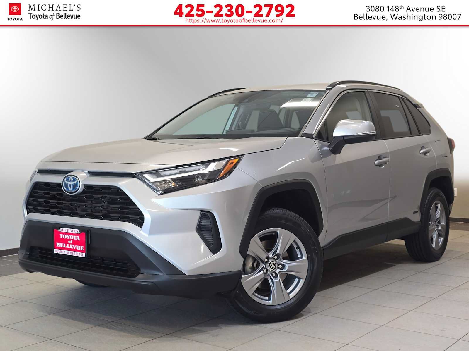 Certified 2022 Toyota RAV4 XLE w/ Convenience Package AWD/4WD image 1