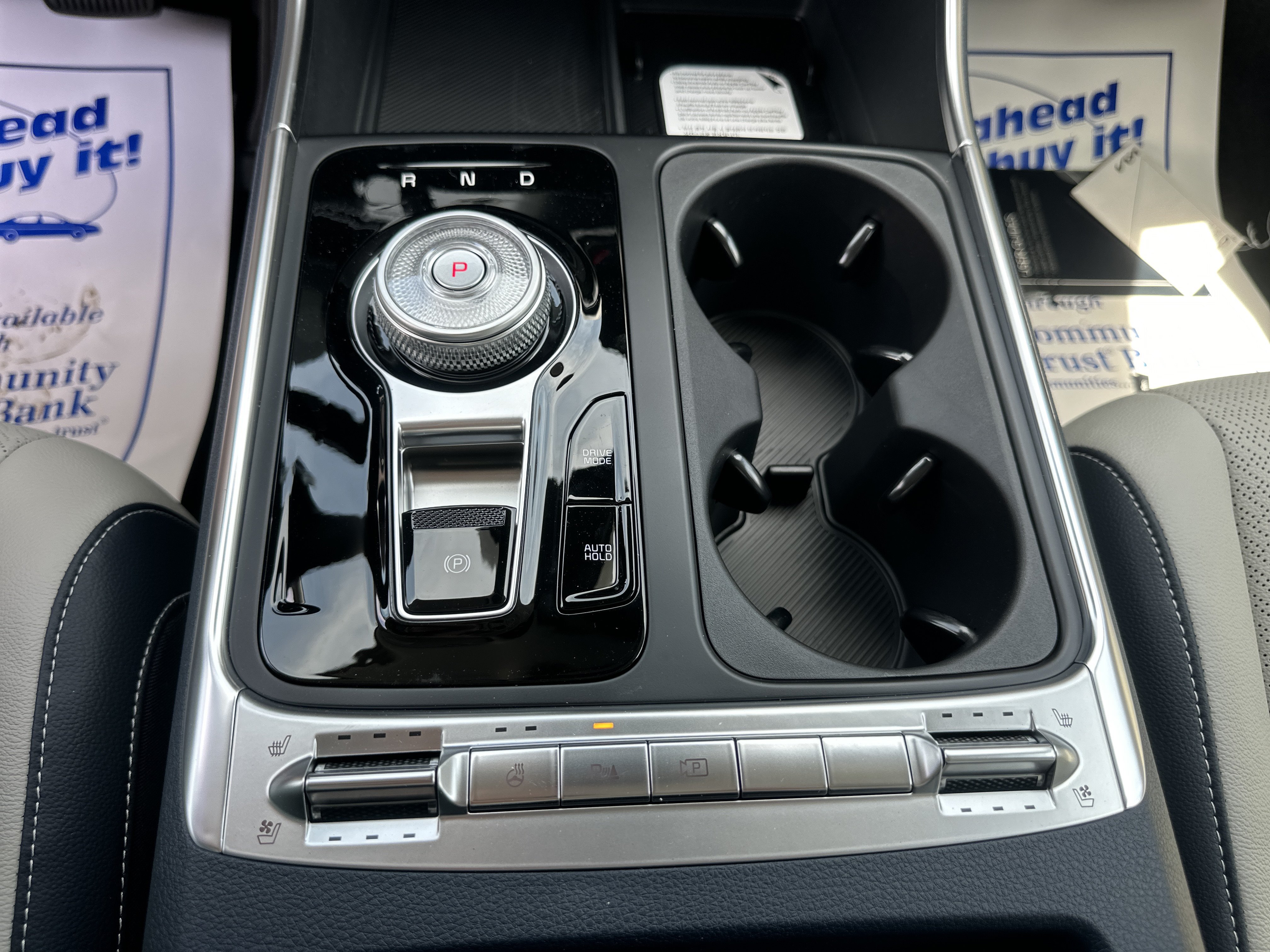 New 2026 Kia Carnival SX Prestige FWD image 18