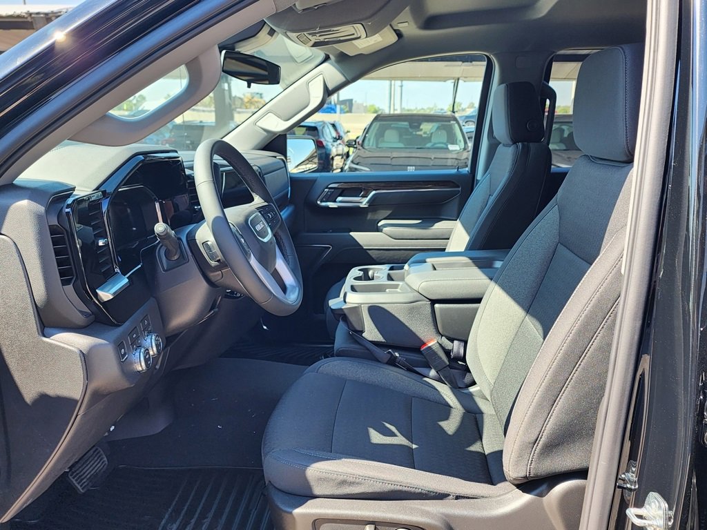 New 2026 GMC Sierra 1500 Elevation image 16