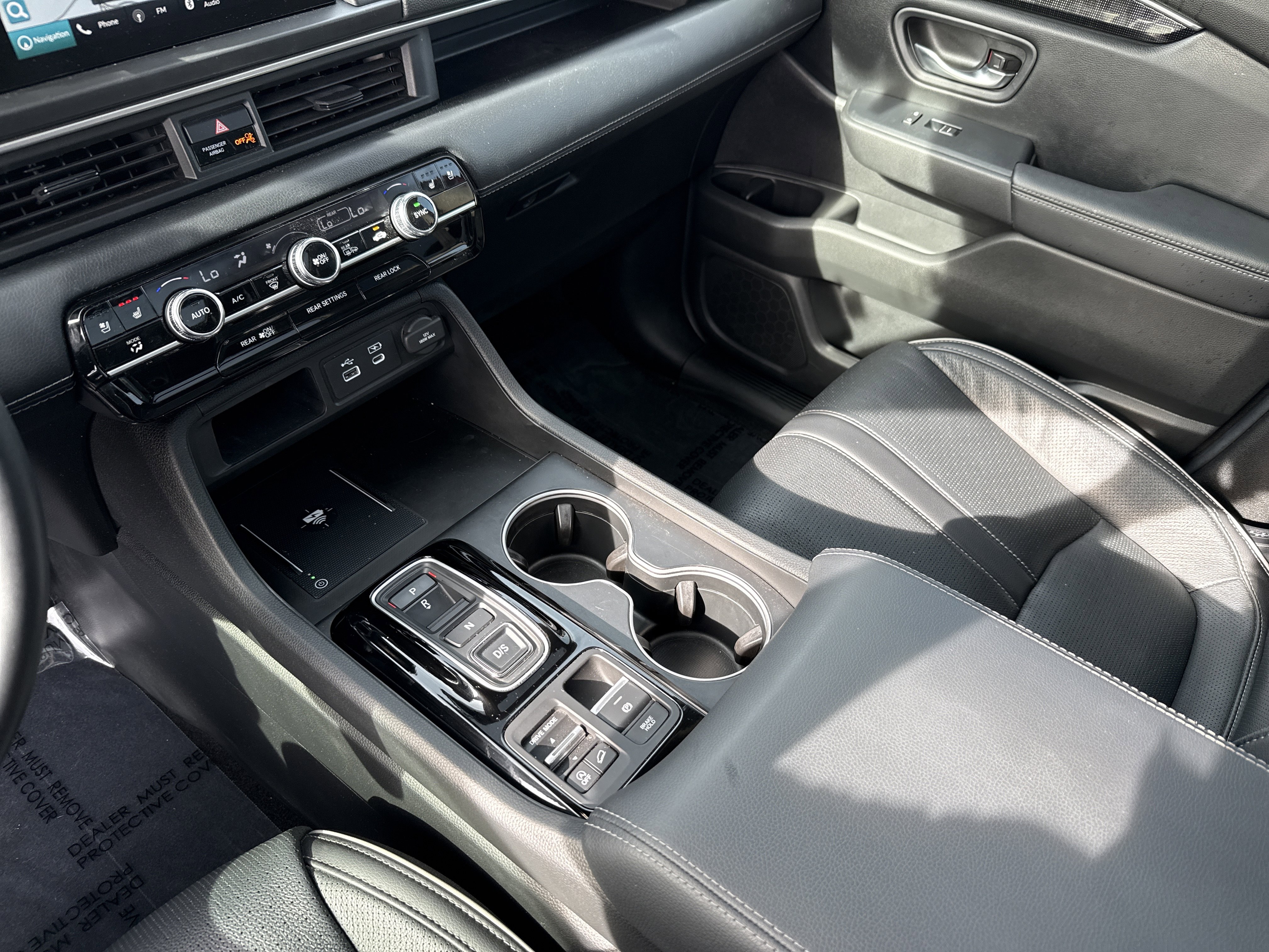 Certified 2024 Honda Pilot Elite image 26