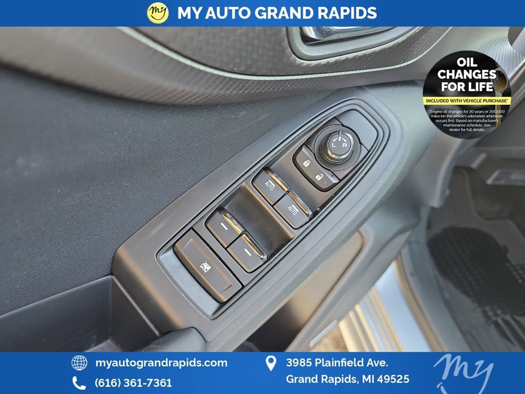 Used 2018 Subaru Impreza 2.0i Sport image 11