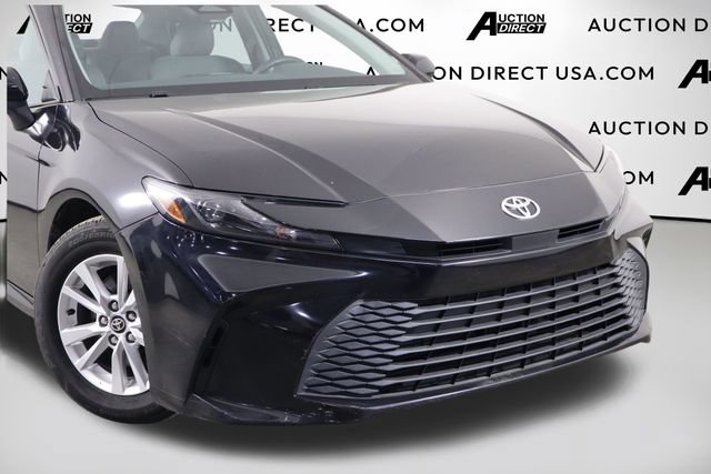 Used 2025 Toyota Camry LE FWD image 42