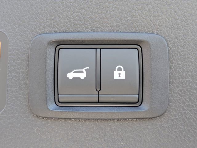 New 2026 Mitsubishi Eclipse Cross SEL image 13