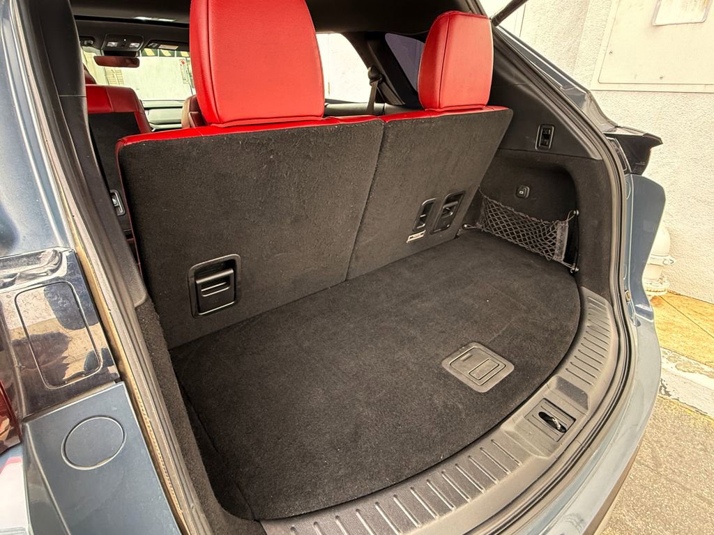Used 2023 MAZDA CX-9 Carbon Edition image 13