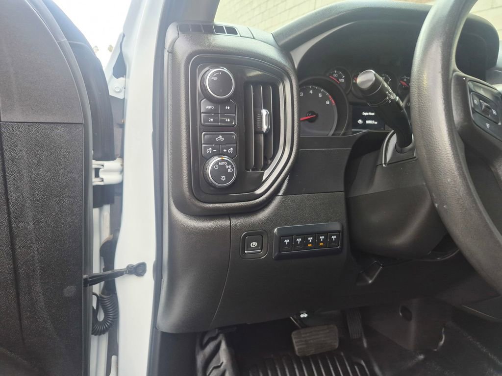 Used 2021 Chevrolet Silverado 3500 W/T w/ WT Convenience Package AWD/4WD image 8