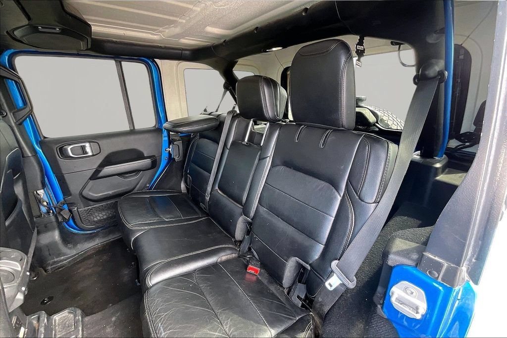 Used 2021 Jeep Wrangler Unlimited Sahara AWD/4WD image 23
