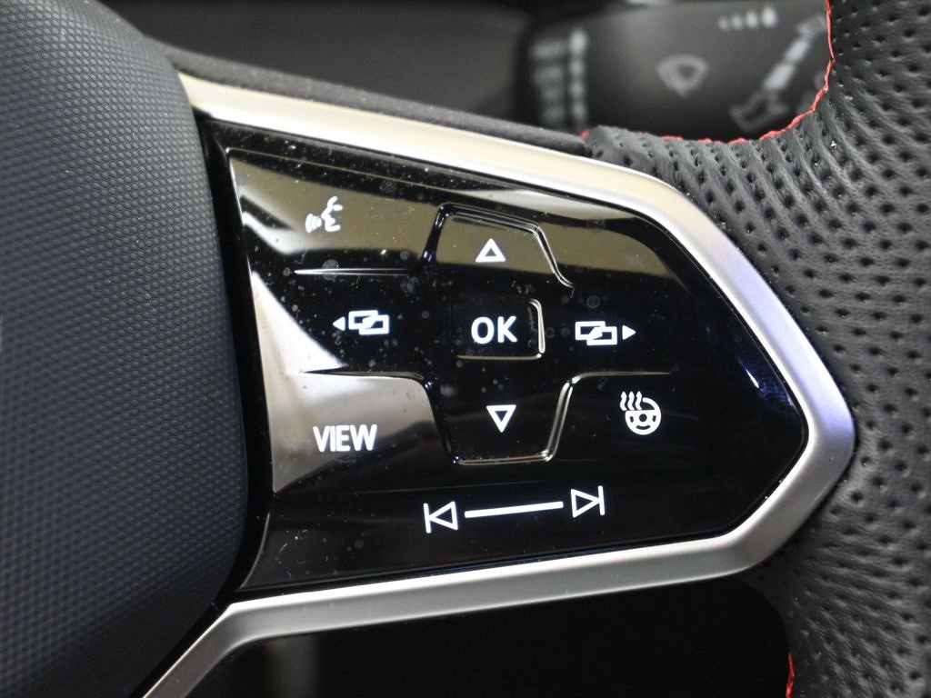 Certified 2024 Volkswagen GTI Autobahn image 25