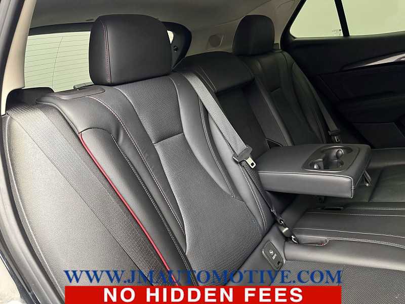 Used 2023 Buick Envision Essence w/ Sport Touring Package image 19