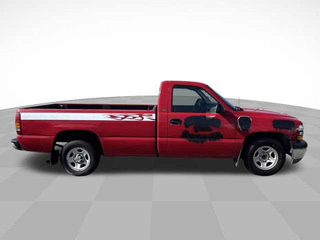 Used 2001 Chevrolet Silverado 1500 2WD Regular Cab w/ Firm Ride Suspension Pkg image 4
