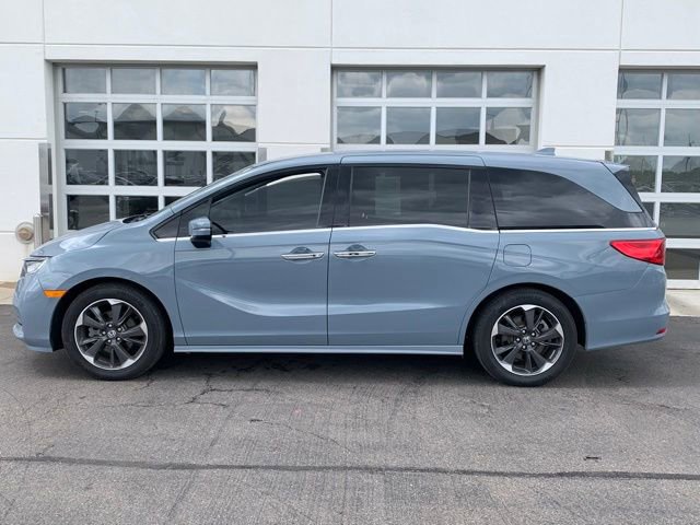 Used 2024 Honda Odyssey Elite image 3