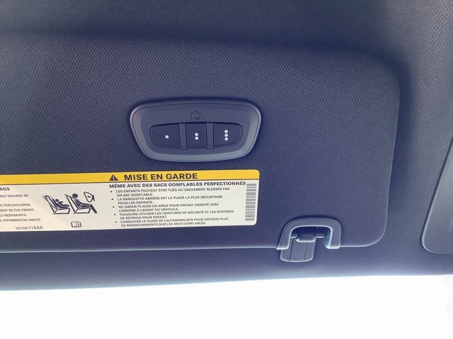 New 2026 Chrysler Pacifica Select image 21