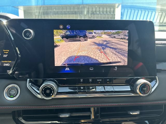 Used 2024 Chevrolet Colorado Z71 w/ Advanced Trailering Package AWD/4WD image 24