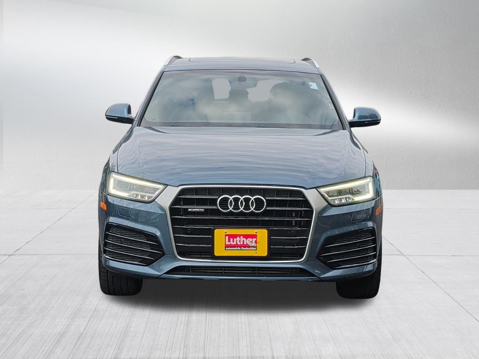 Used 2018 Audi Q3 2.0T Premium Plus w/ Premium Plus Package AWD/4WD image 2