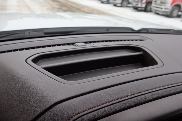 Used 2023 GMC Sierra 3500 AT4 w/ AT4 Preferred Package image 34