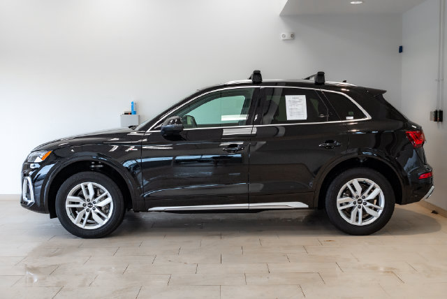 Used 2023 Audi Q5 2.0T Premium w/ Convenience Package AWD/4WD image 28