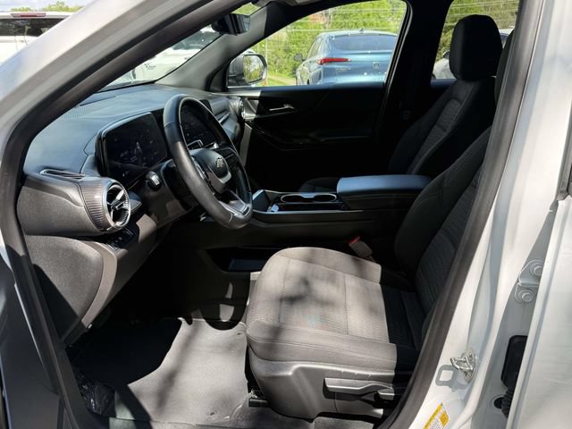 Certified 2025 Chevrolet Equinox LT w/ Safety and Technology Package FWD image 10