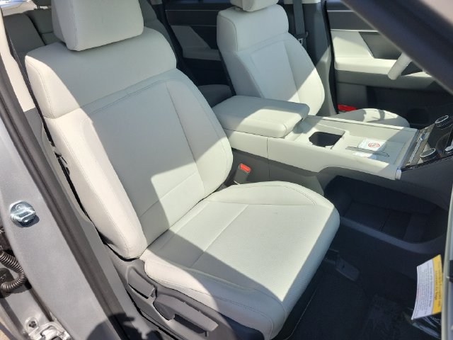 New 2026 Hyundai Santa Fe SE FWD image 21
