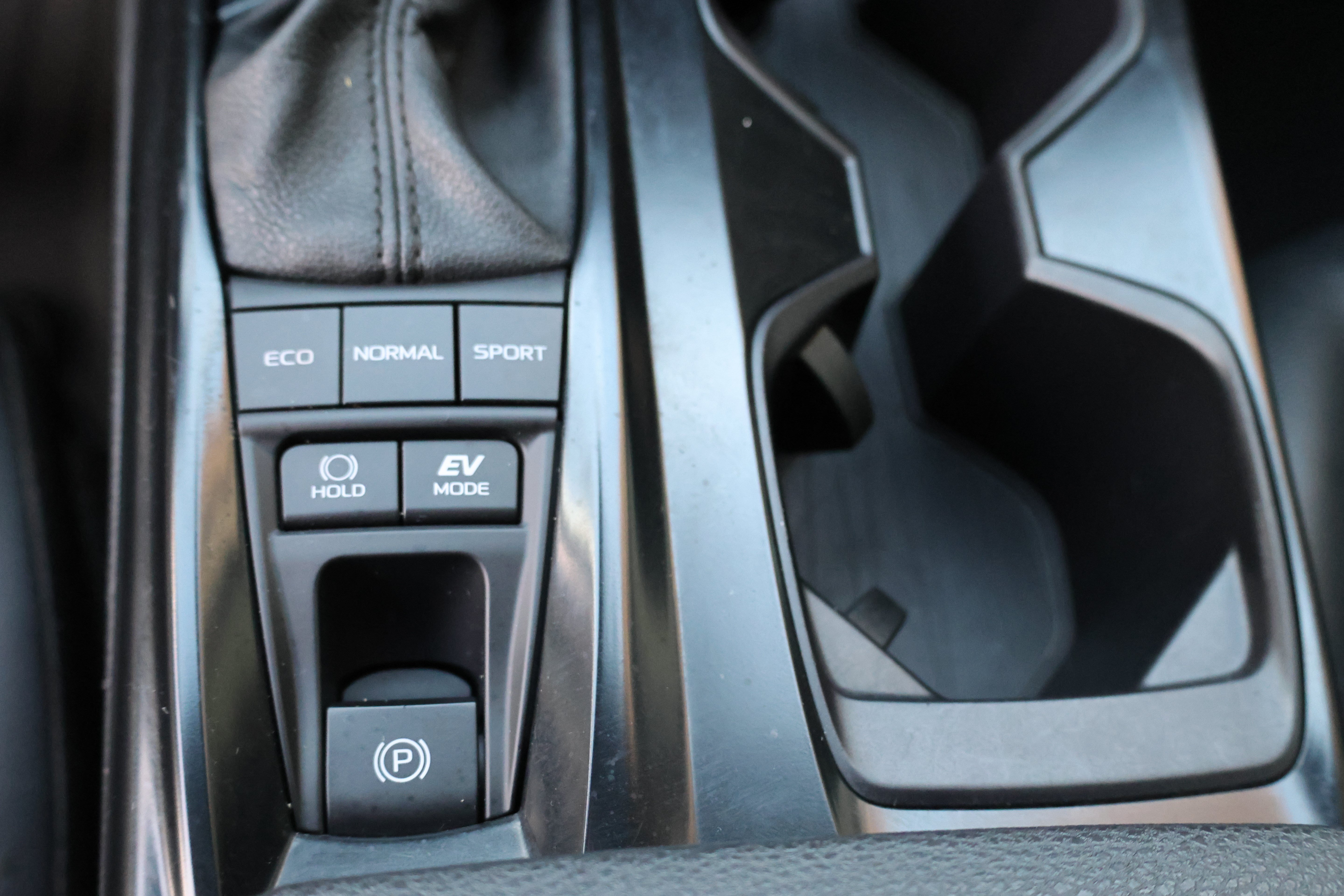 Used 2025 Toyota Camry XSE FWD image 29