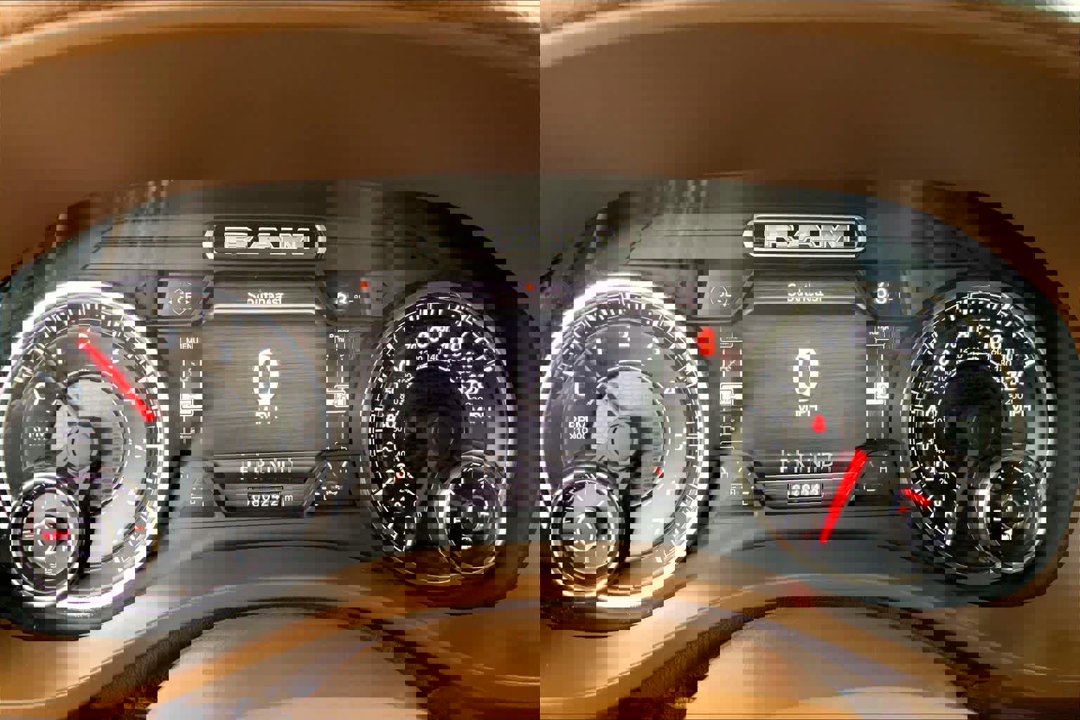 Used 2021 RAM 1500 Laramie AWD/4WD image 24