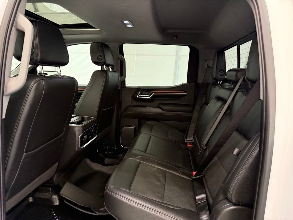 Used 2024 GMC Sierra 1500 Denali AWD/4WD image 21