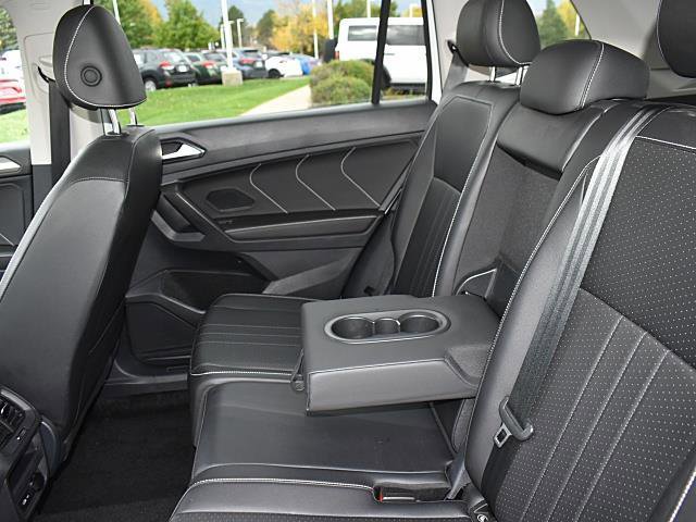 Used 2024 Volkswagen Tiguan SE image 14