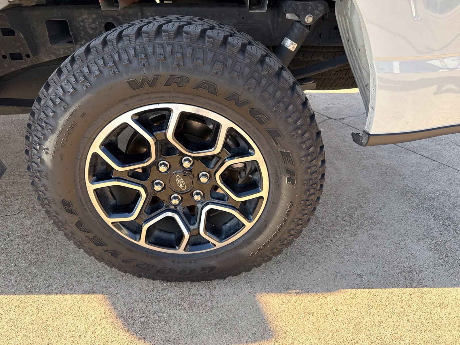 Used 2023 Ford F150 XLT w/ Equipment Group 302A High AWD/4WD image 9