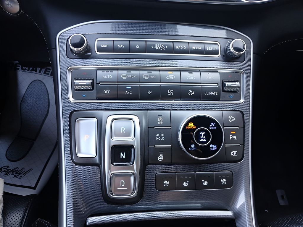 Used 2021 Hyundai Santa Fe Calligraphy AWD/4WD image 17