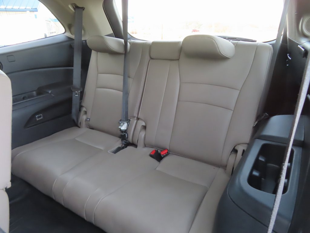 Used 2017 Honda Pilot Touring image 34