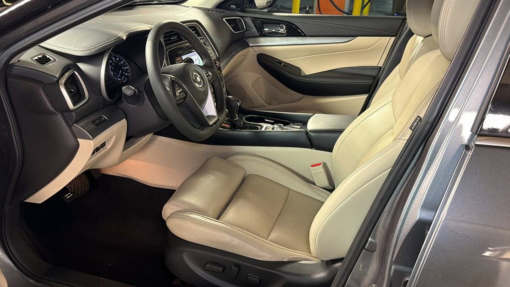 Used 2017 Nissan Maxima 3.5 SL image 24