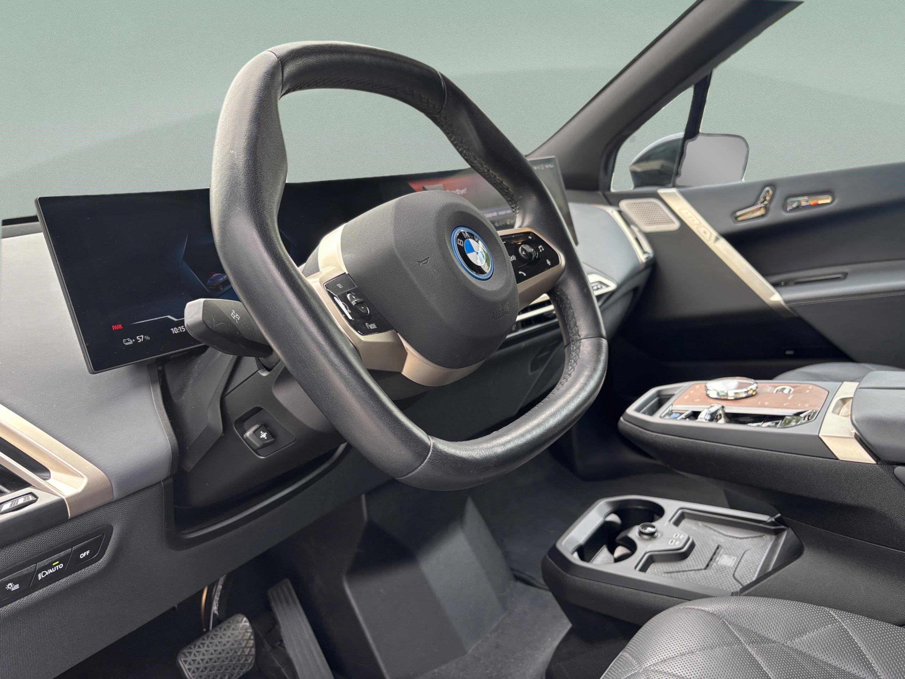 Used 2023 BMW iX M60 w/ Executive Package AWD/4WD image 24