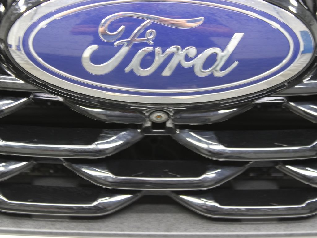 Used 2023 Ford Explorer ST-Line AWD/4WD image 50