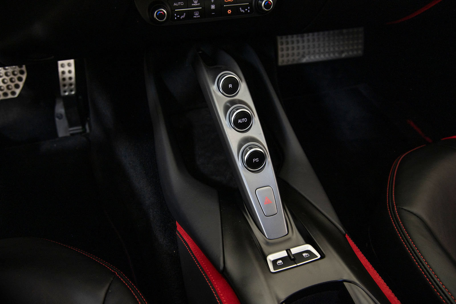 Certified 2018 Ferrari 812 Superfast RWD image 14