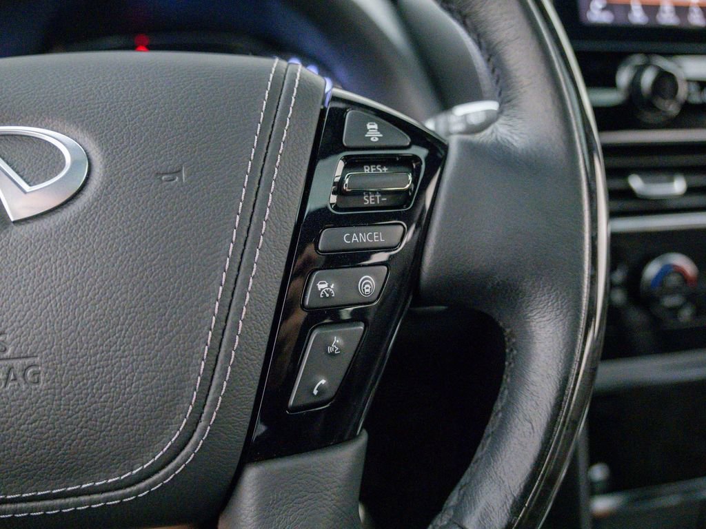 Used 2024 INFINITI QX80 Sensory AWD/4WD image 36