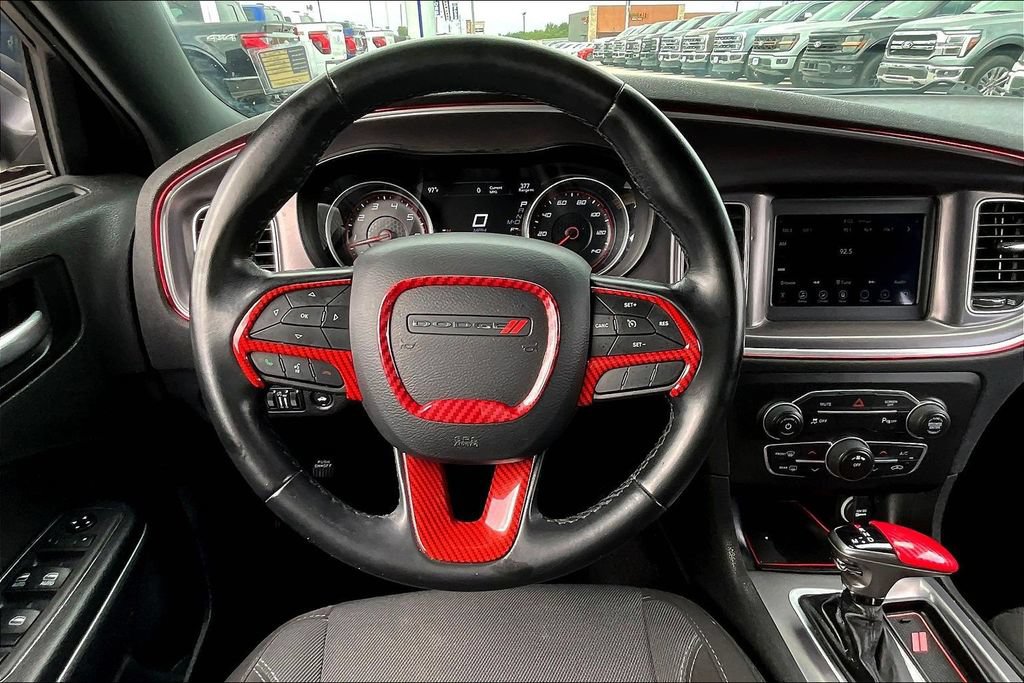 Used 2021 Dodge Charger SXT RWD image 5