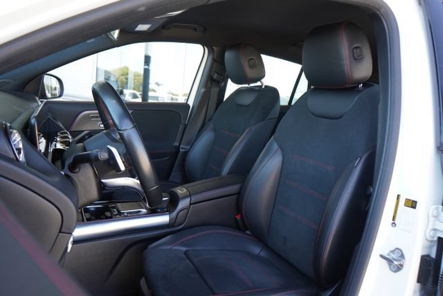 Used 2022 Mercedes-Benz GLA 35 AMG 4MATIC image 26